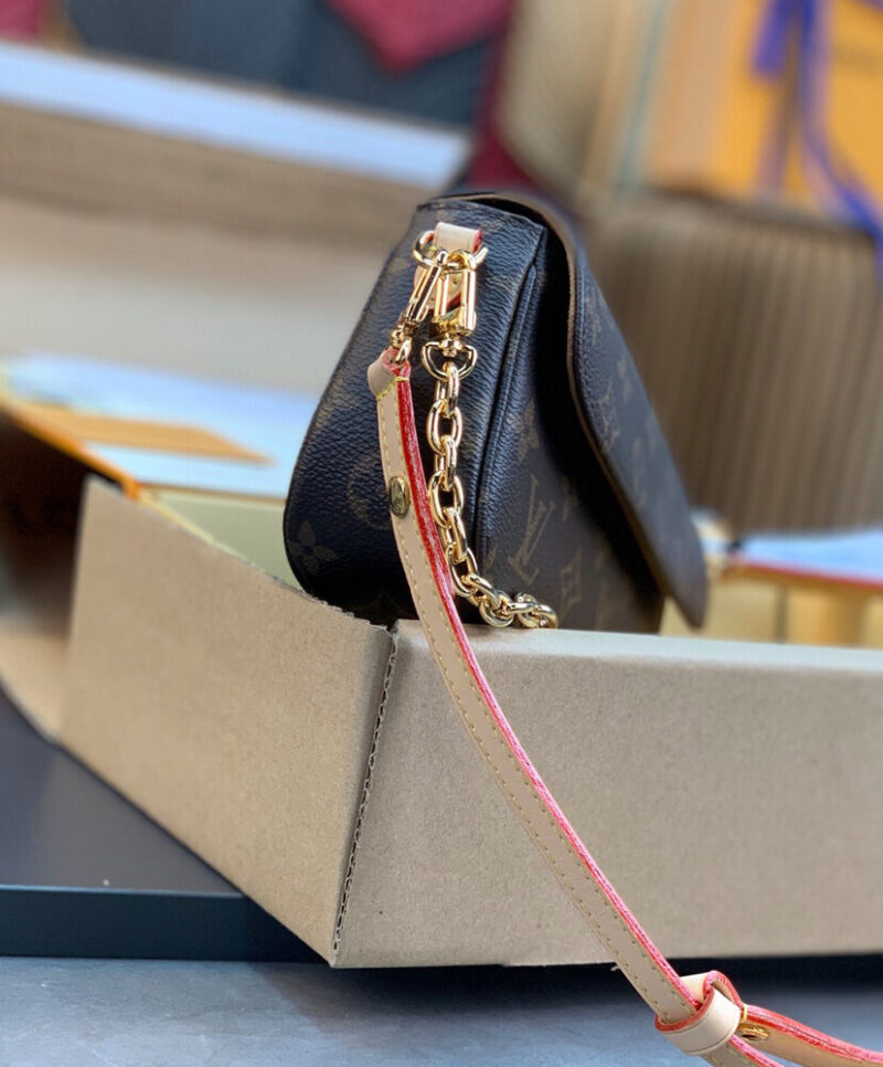 Louis Vuitton Wallet on Chain Ivy M81911 Brown